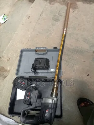 Cordless Concrete Vibrator Machine