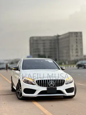 Mercedes-Benz C450 2016 White