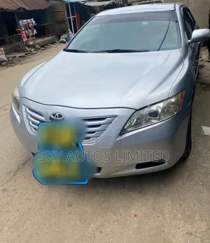 Toyota Camry 2009 Silver