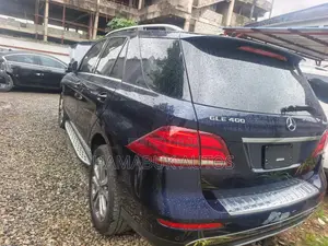 Mercedes-Benz GLE-Class GLE 400 4MATIC 2019 Blue