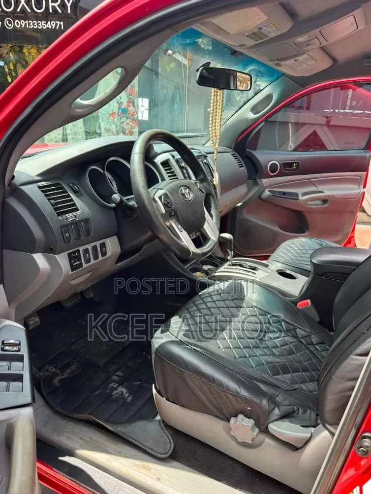 Toyota Tacoma 2014