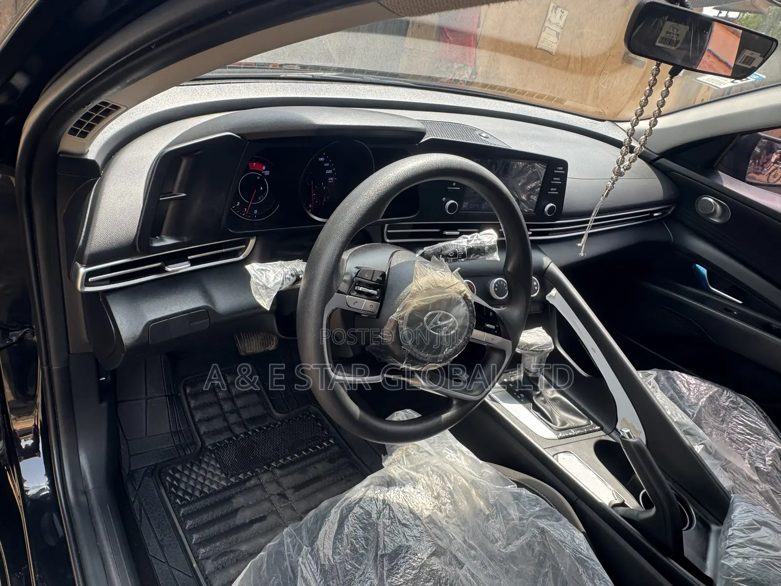 Hyundai Elantra 2023 Black
