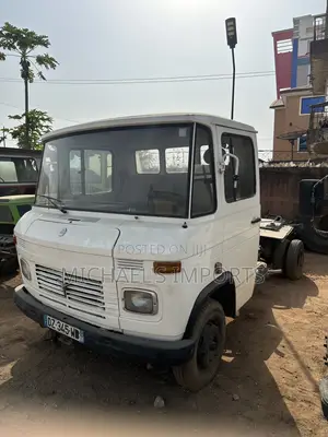 Foreign Used Mercedes-Benz 508D Chassis Cab (Manual)