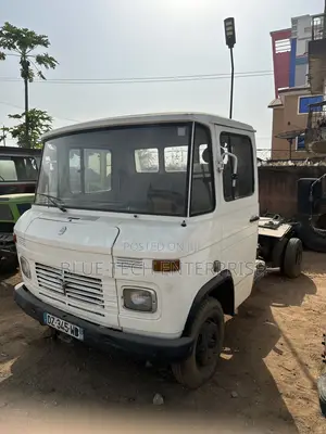 Foreign Used Mercedes-Benz 508D Chassis Cab (Manual)