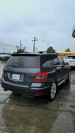 Mercedes-Benz GLK-Class 2011 Gray