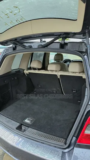 Mercedes-Benz GLK-Class 2011 Gray