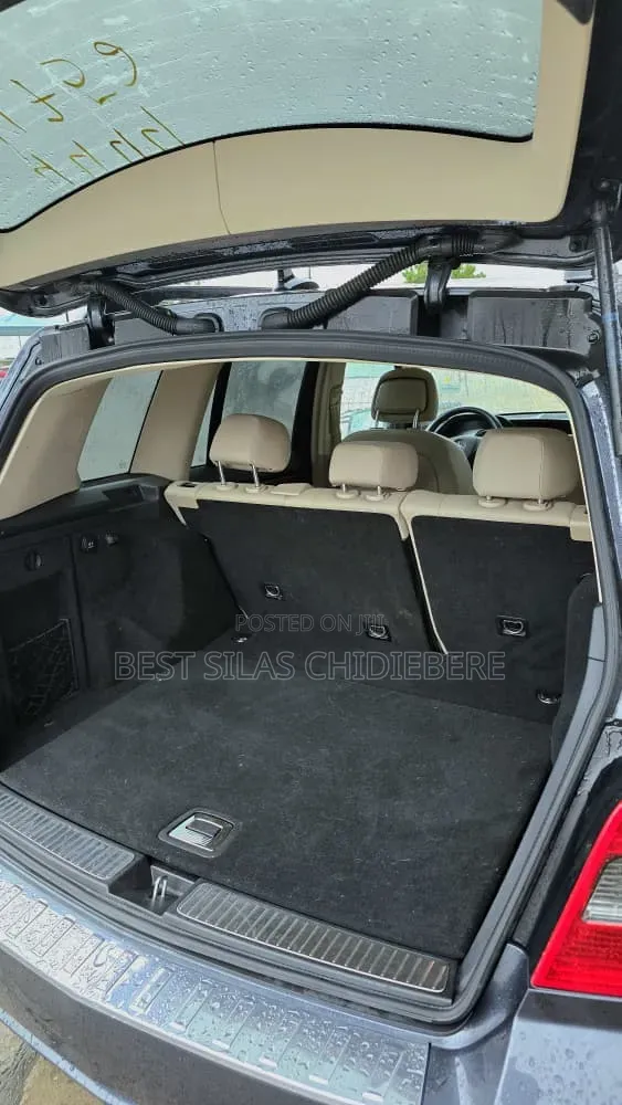 Mercedes-Benz GLK-Class 2011 Gray