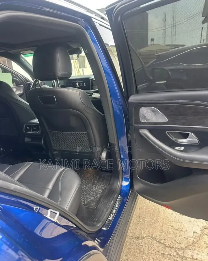 Mercedes-Benz GLE-Class 2020 Blue