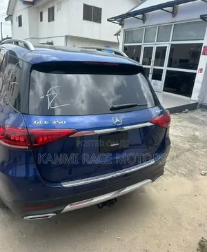 Mercedes-Benz GLE-Class 2020 Blue