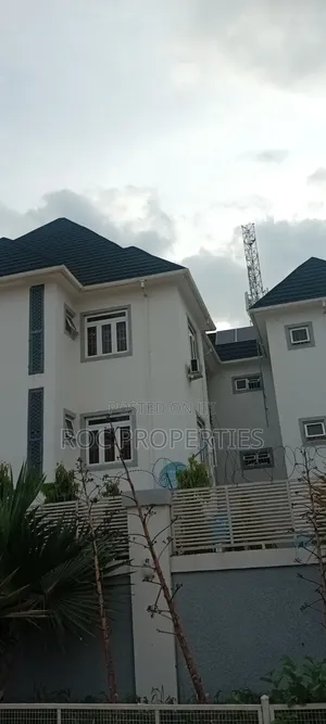 2bdrm Block of Flats in Life Camp for rent
