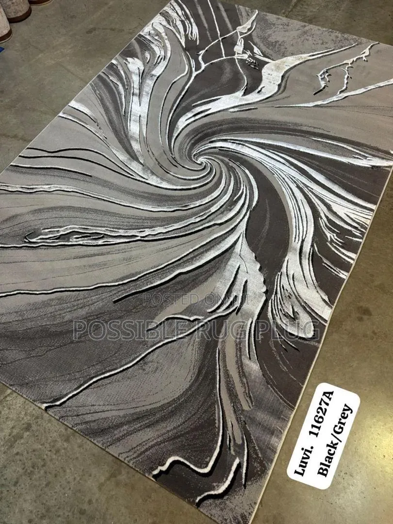 Blay/Gray Luvi Center Rugs