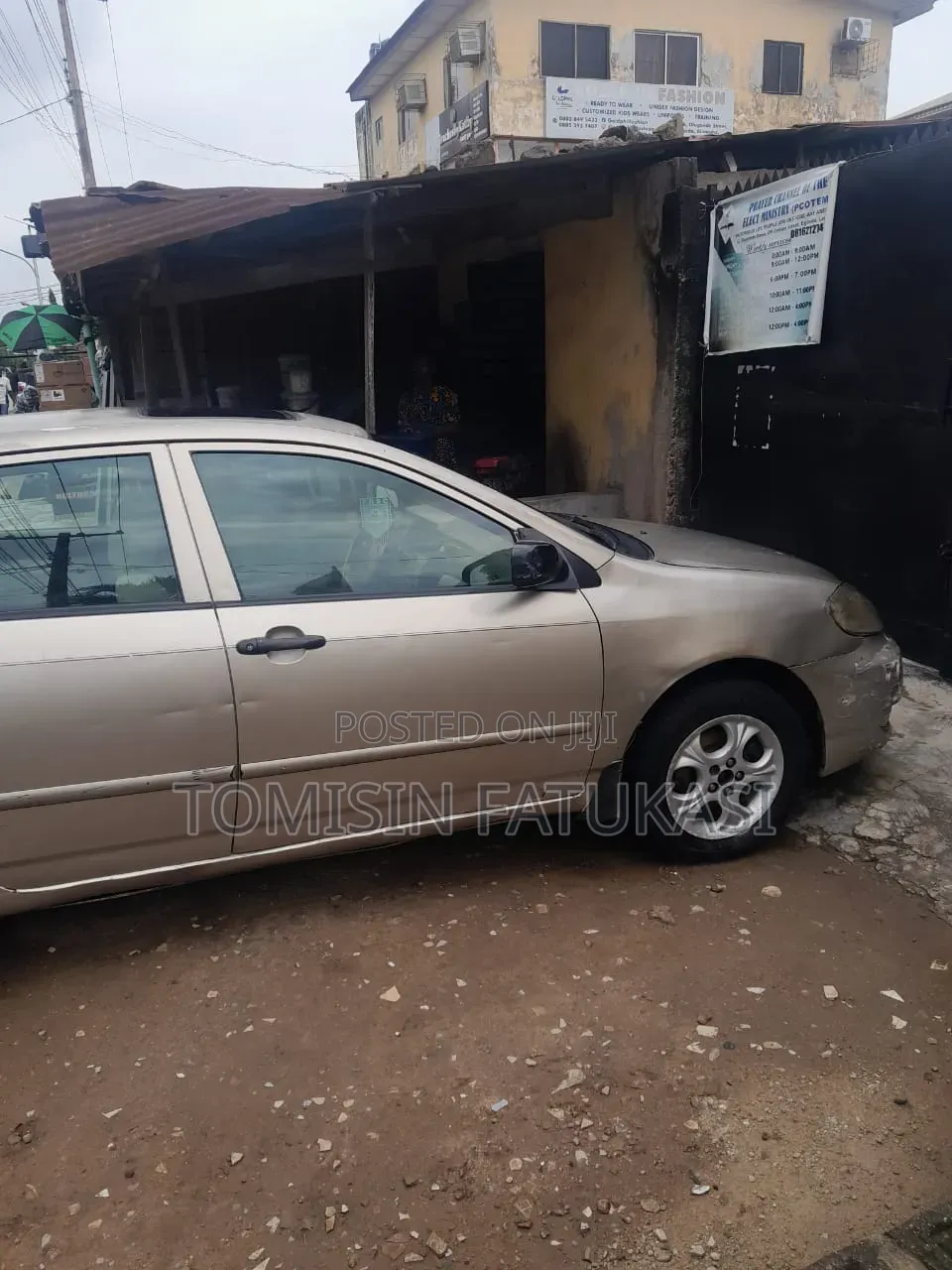 Toyota Corolla CE 2005 Gold
