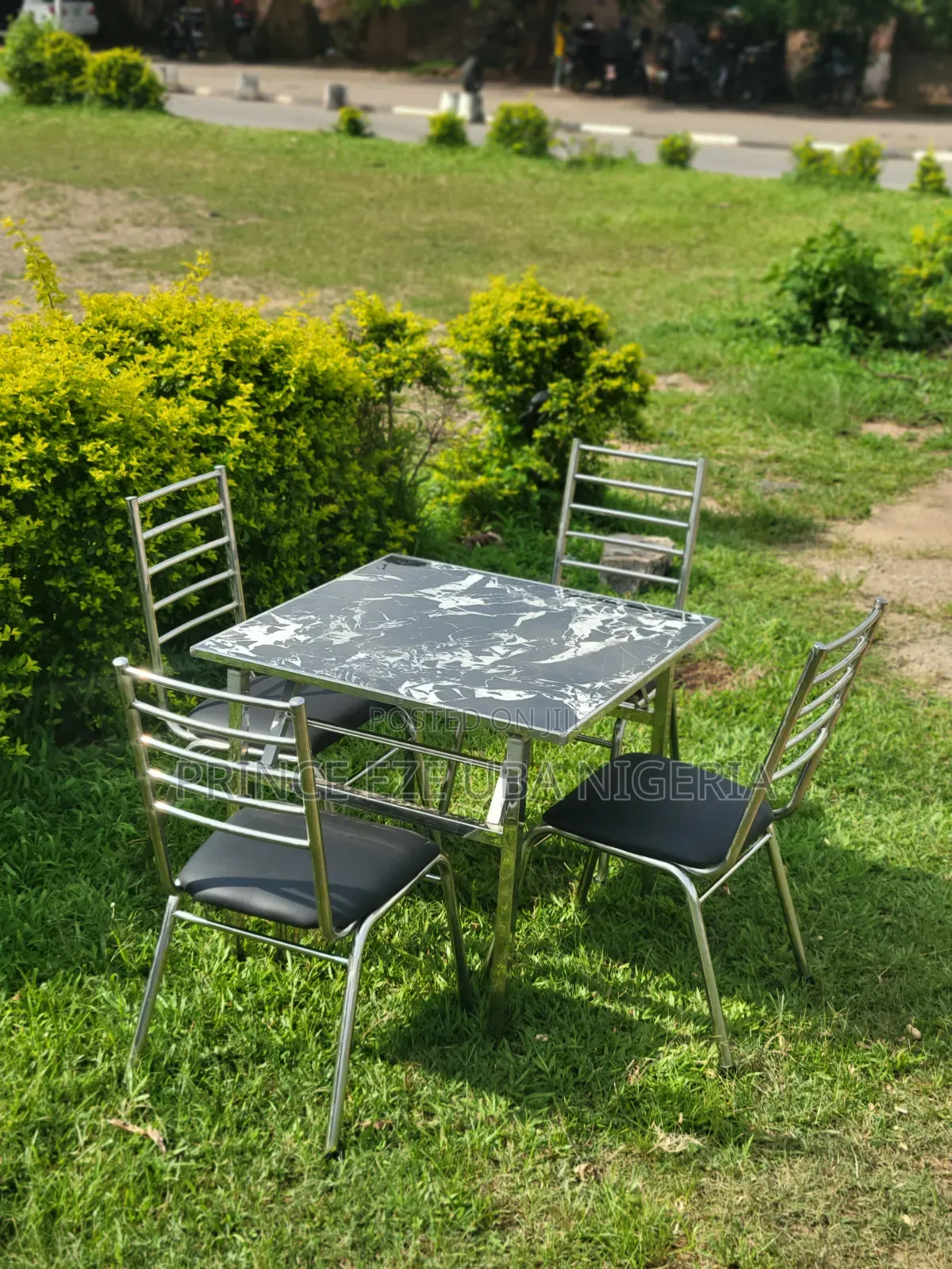 Set of Dinning