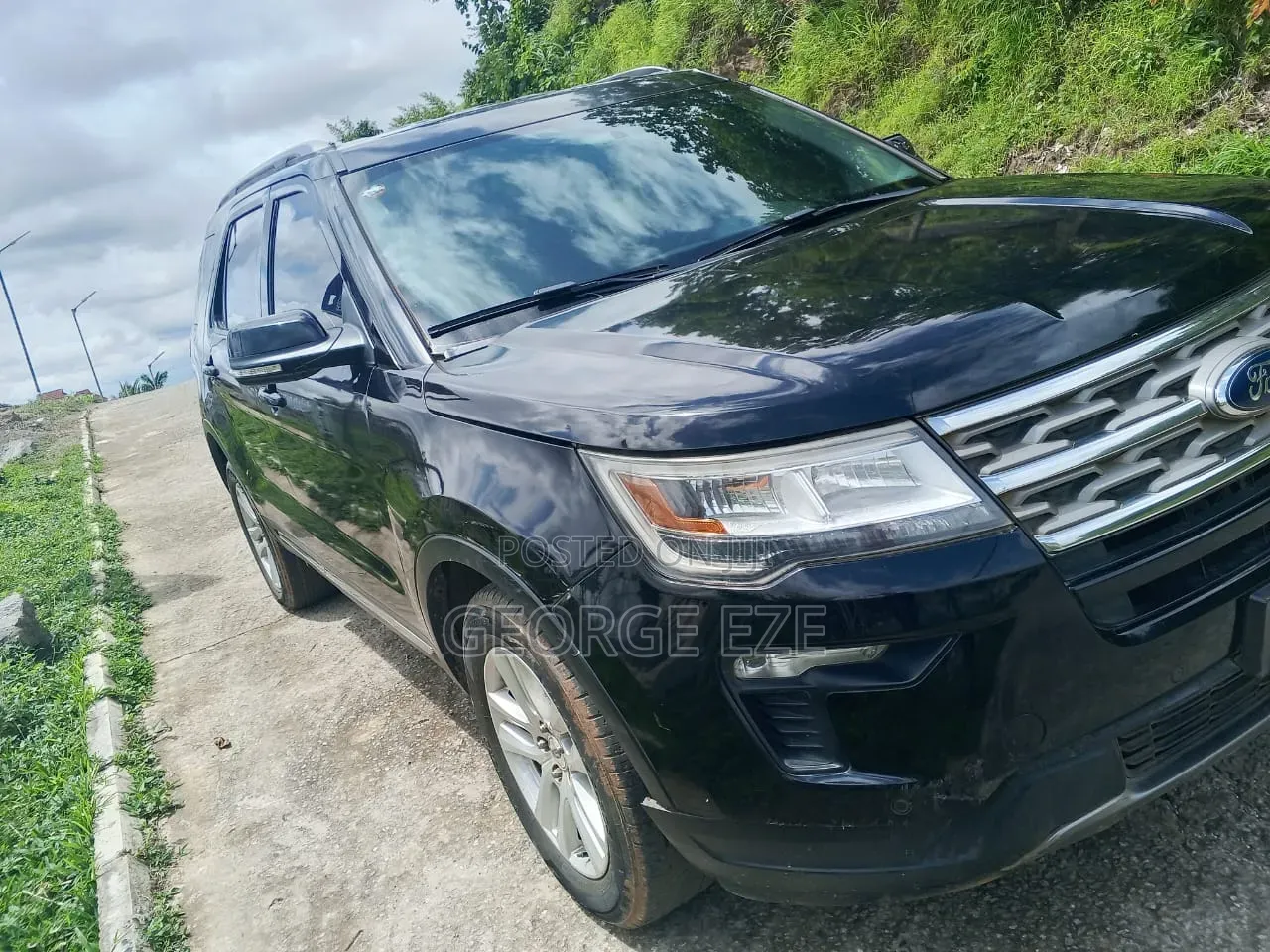 Ford Explorer 2018 Black
