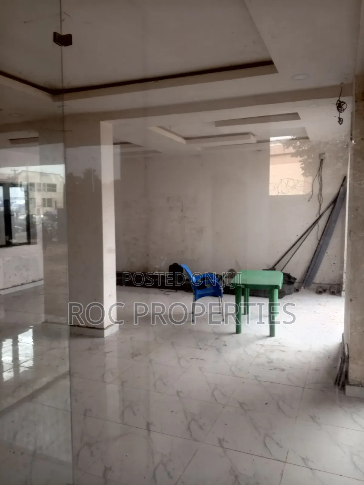 Shop Space for Sell