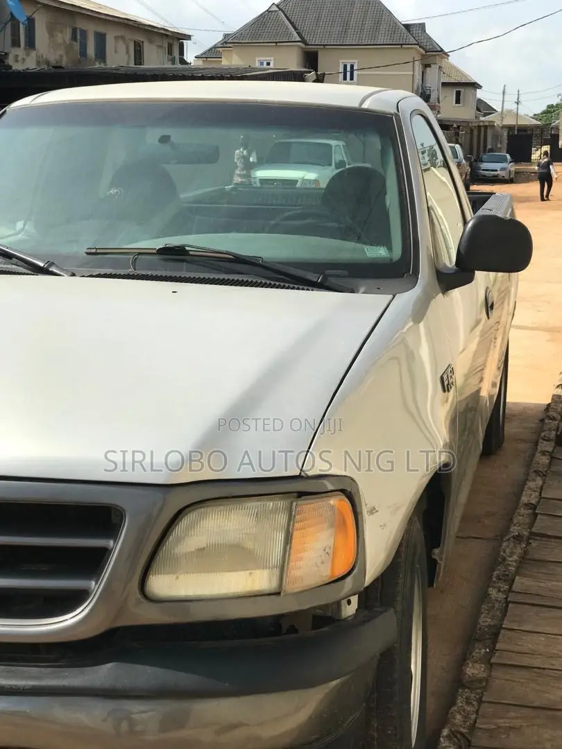 Ford F-150 Automatic 2002 Silver