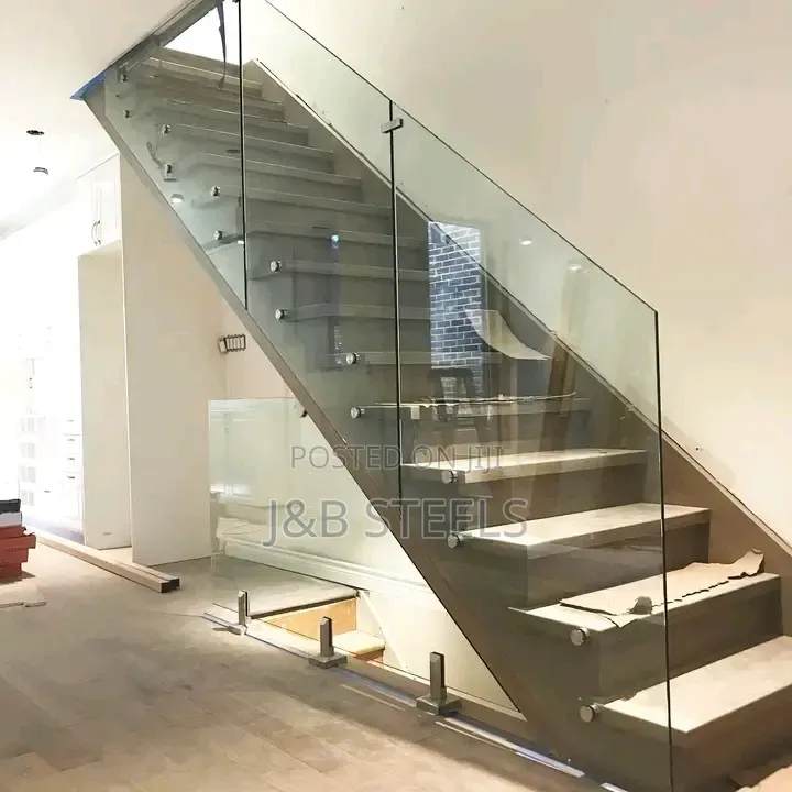 Quality Glass for Staircase and Balcony