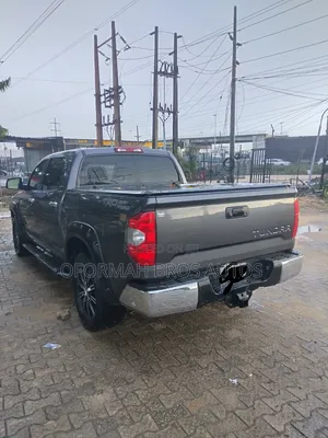 Toyota Tundra 2019 Gray