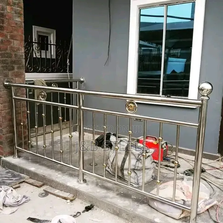 Multiple Balls Balustrades