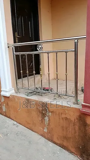 Multiple Balls Balustrades