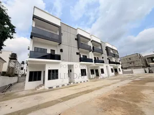 4bdrm Townhouse/Terrace in Kado for sale