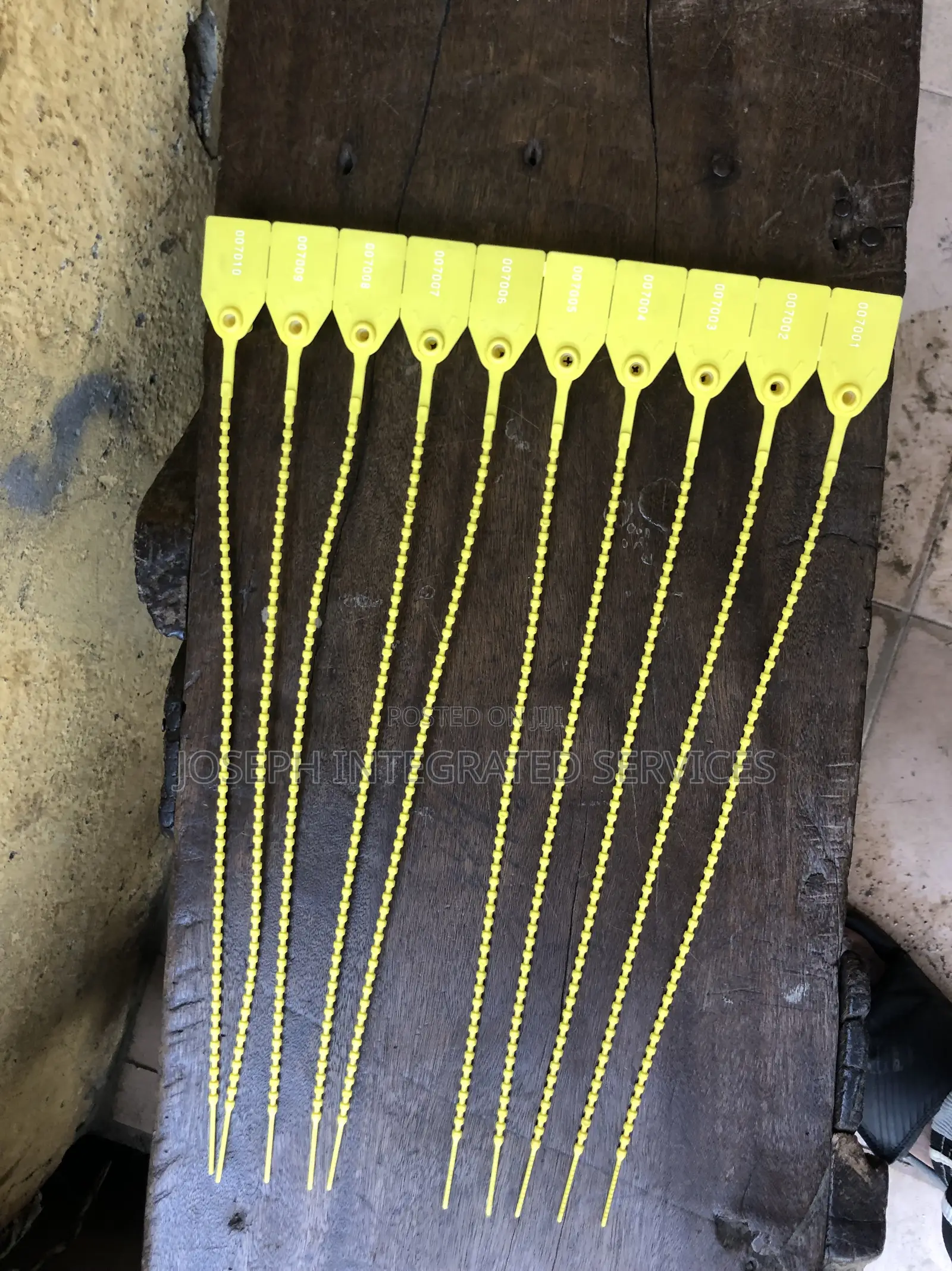 Yellow Security Seals
