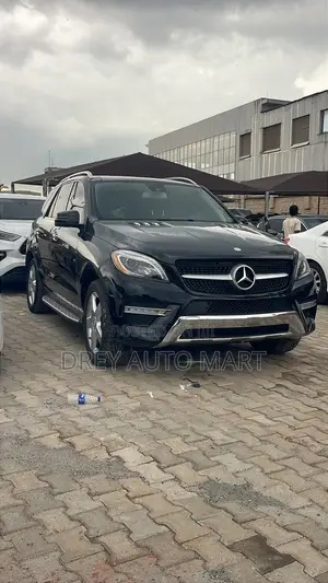 Mercedes-Benz M Class ML400 4MATIC 4dr SUV AWD (3.0L 6cyl Turbo 7A)