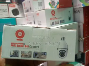 V380 Pro Wifi PTZ Single Lens Bulb Camera