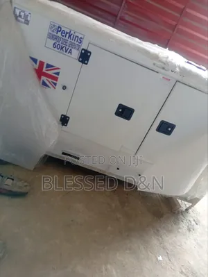 UK Perkins Soundproof Diesel Generator