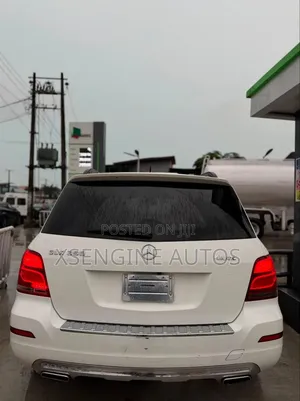 Mercedes-Benz GLK-Class 350 4MATIC 2013 White