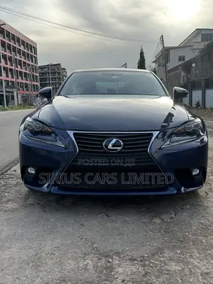 Lexus IS 250 4WD 2016 Blue