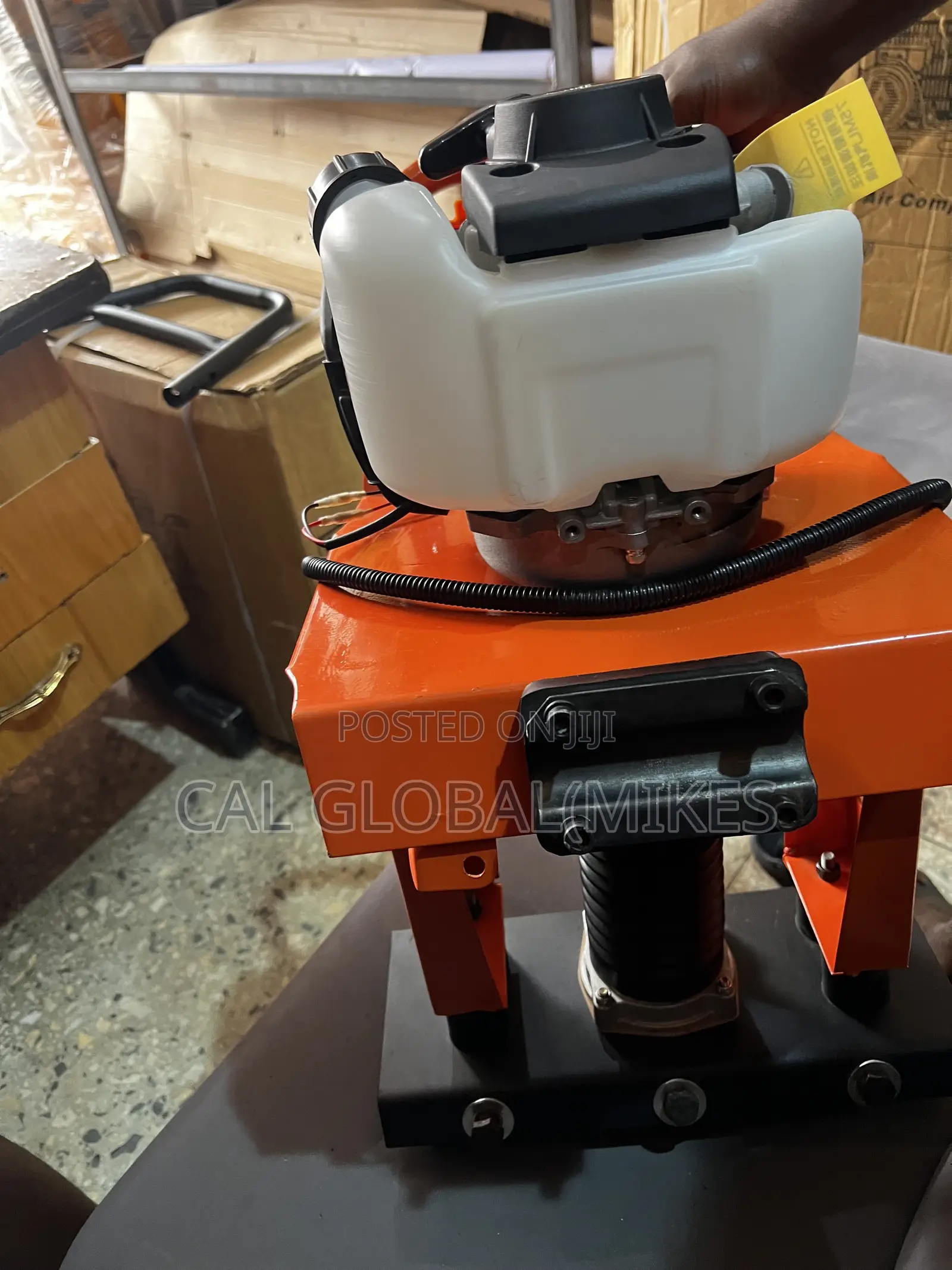 Screeding Machine