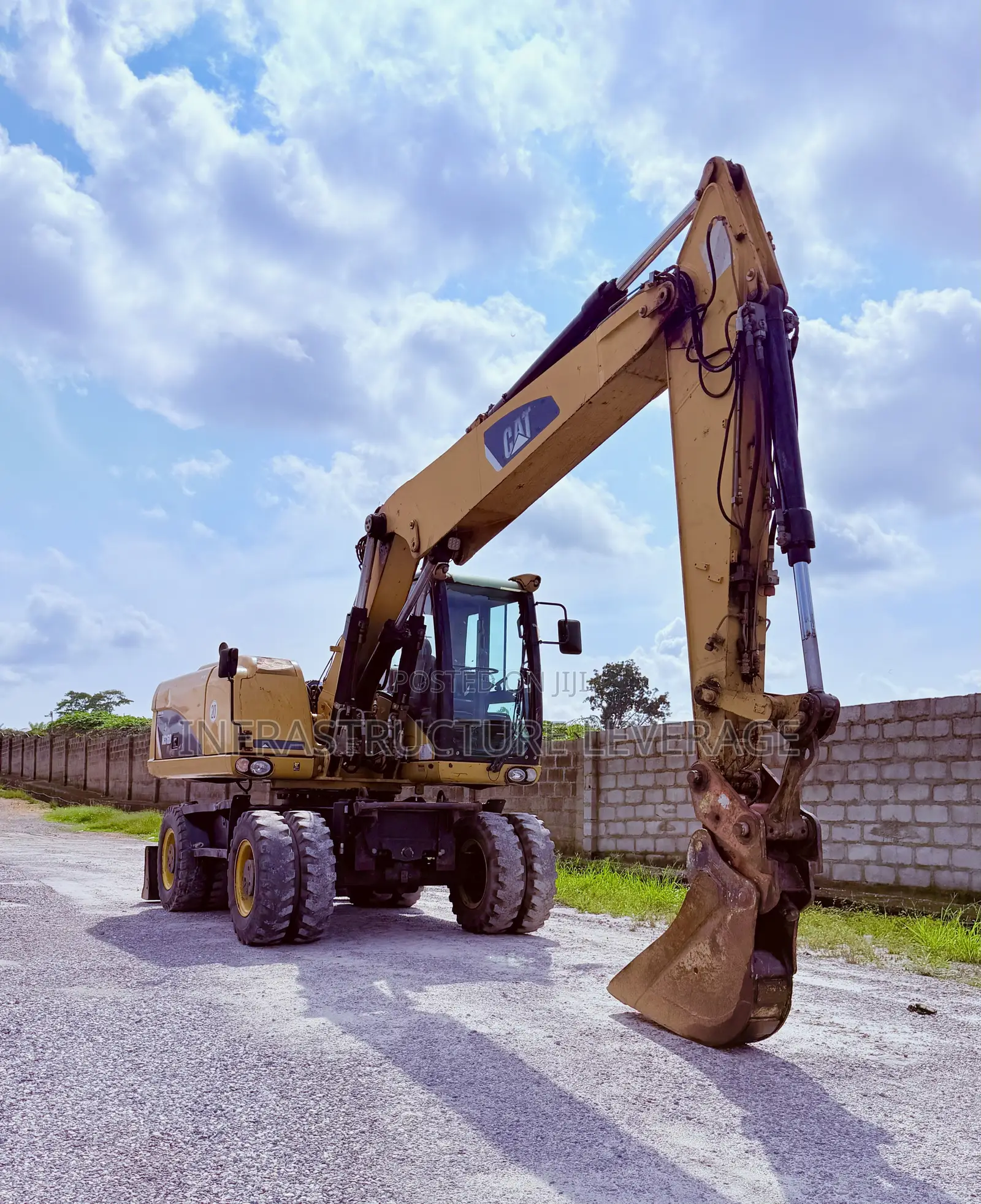 CAT 316D - Wheeled Excavator