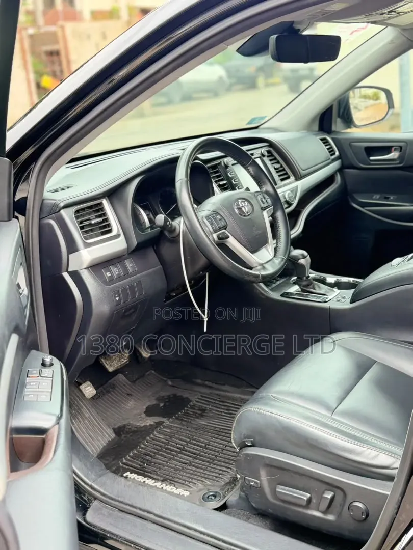 Toyota Highlander 2017 Black