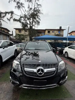 Mercedes-Benz GLK-Class 350 4MATIC 2013 Black