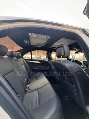 Mercedes-Benz C300 2009 White