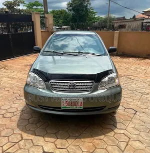 Toyota Corolla 2004 Green