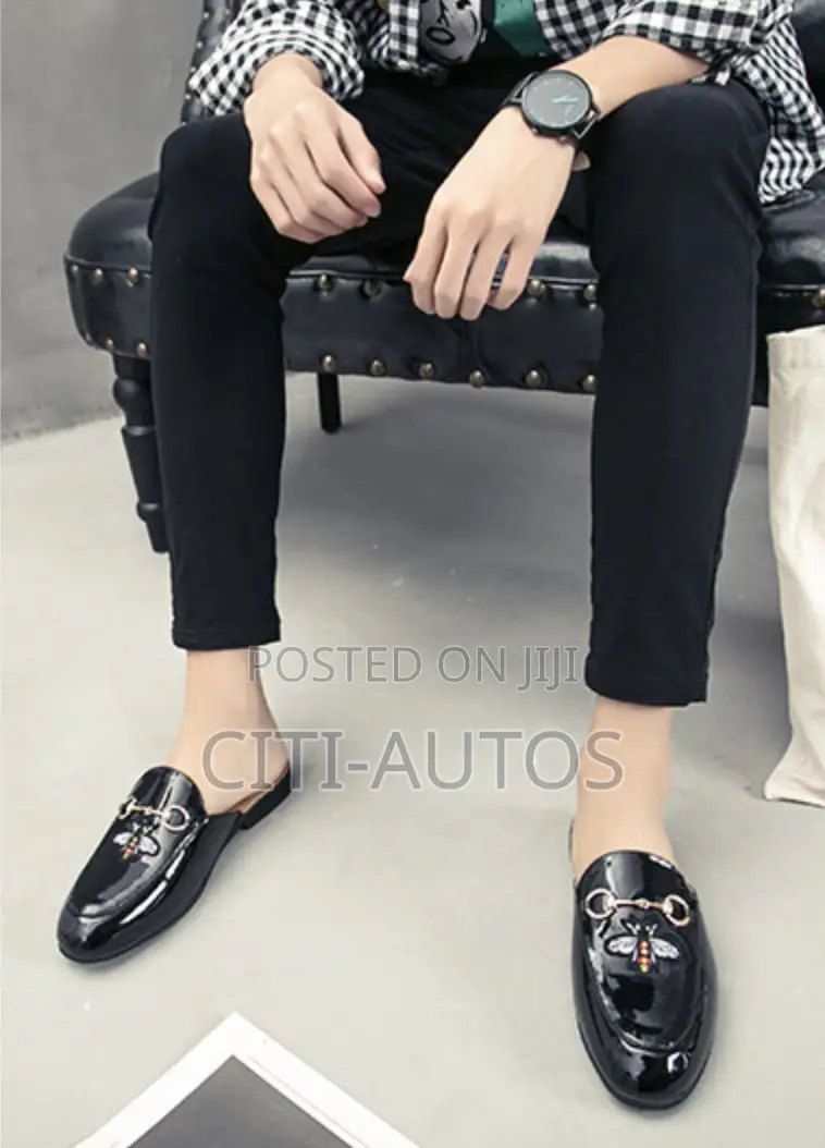 Men's Glossy Leather Mules Comfortable Half Shoe