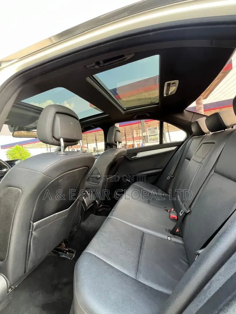 Mercedes-Benz C300 2009 White