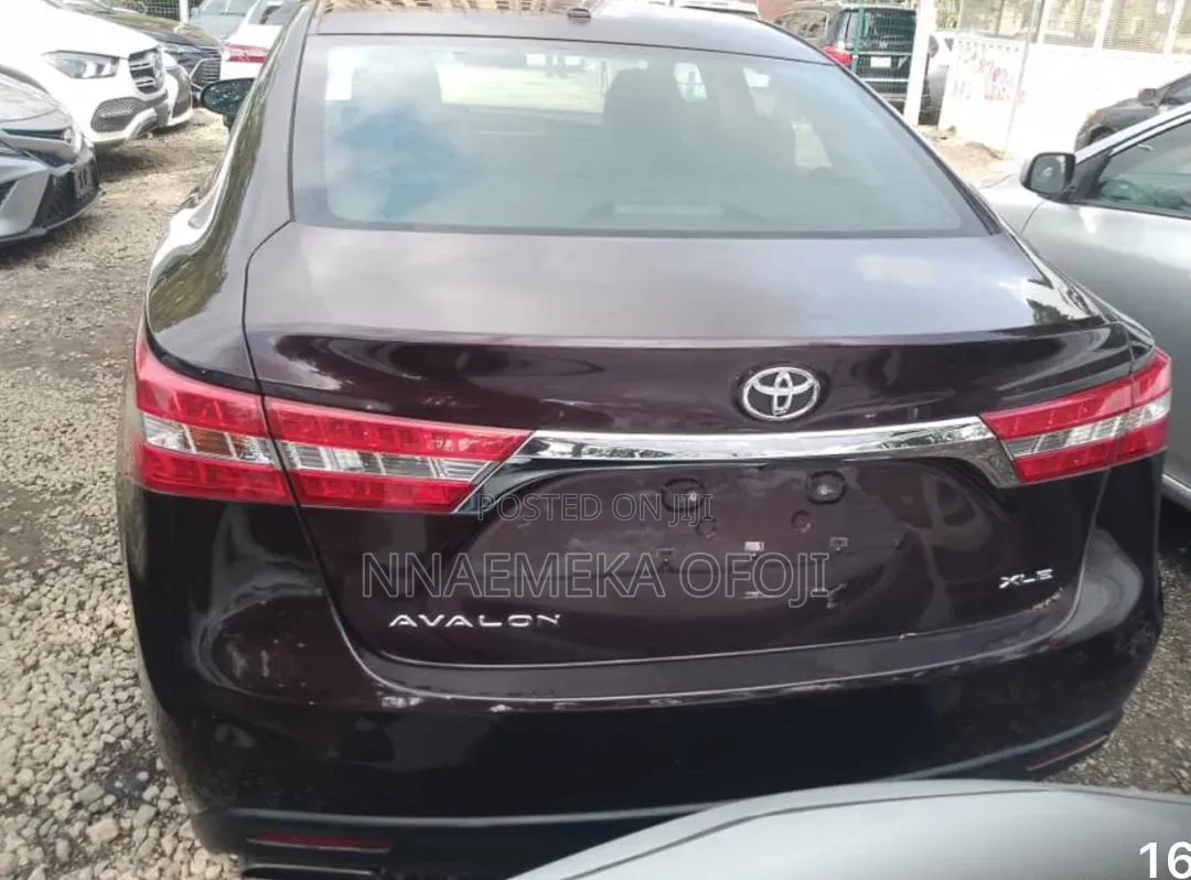 Toyota Avalon 2015 Red