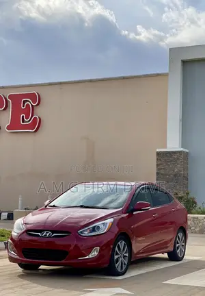 Hyundai Accent 2015 Red