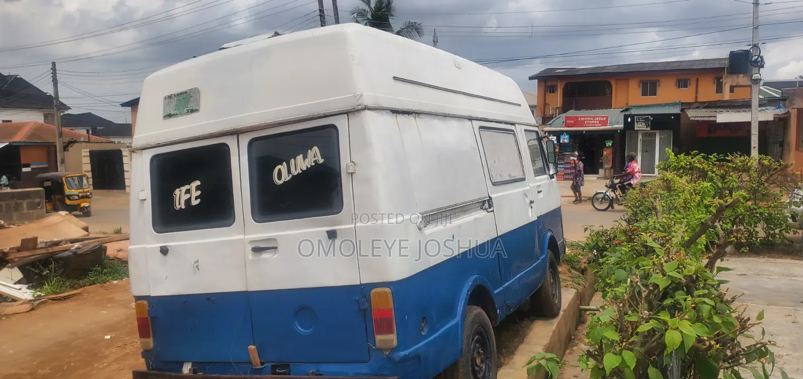 Volkswagen LT 2000 Blue