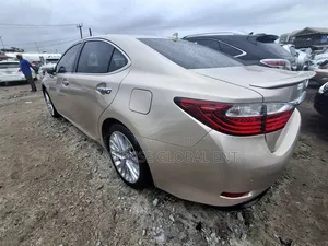 Lexus ES 2014 Gold