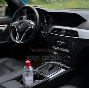 Mercedes-Benz C300 2014 Black