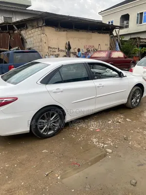 Toyota Camry 2014 White