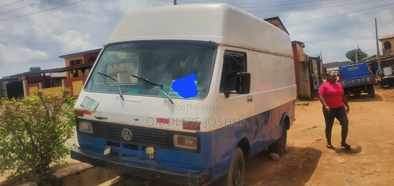 Volkswagen LT 2000 Blue