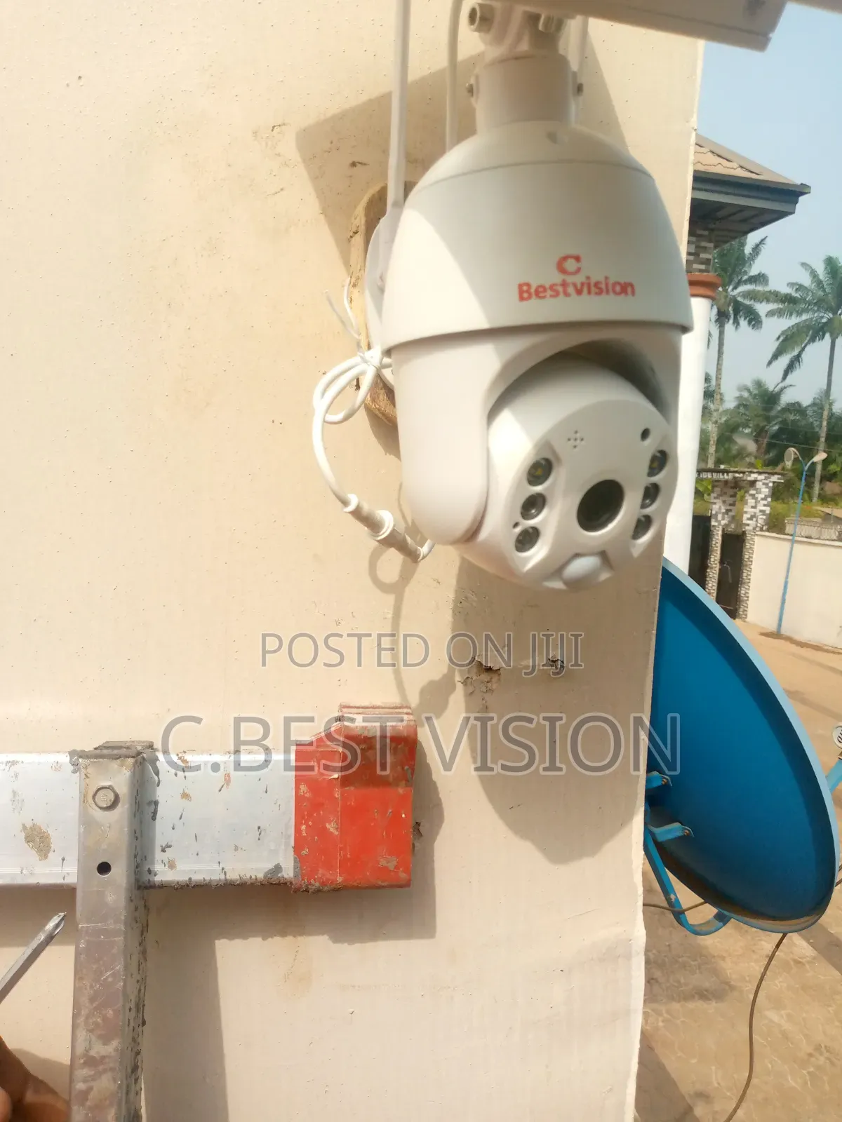 Ubox Security Surveillance 4G PTZ Single Lens Camera.