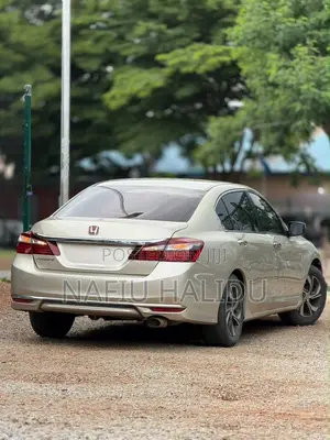 Honda Accord 2016 Gold