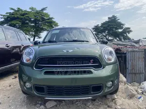 Mini Cooper 2016 Green