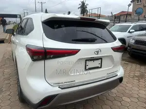 Toyota Highlander Platinum FWD 2020 White